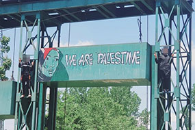 Kashmiri Graffiti in support of Palestinians
